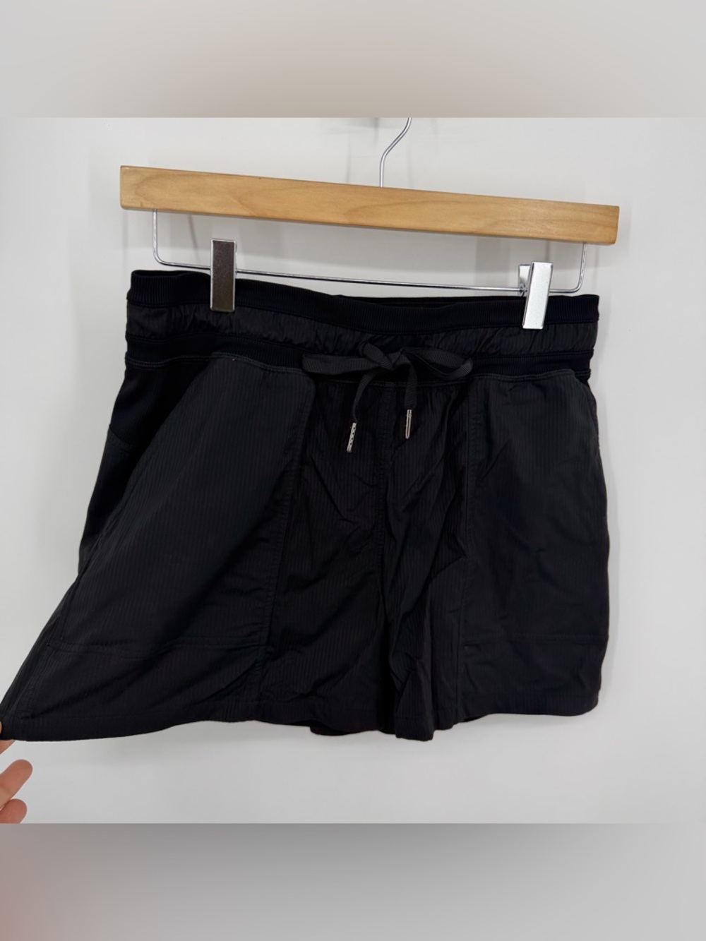 lululemon Dance Studio High-Rise Short 3.5" Black Size 6 LW7CCGS